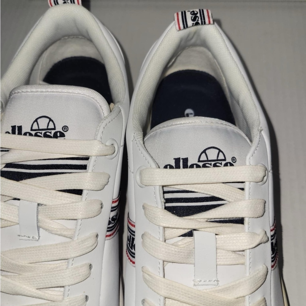 Ellesse Womens Throwback Retro Mezzaluna TP Leather AF Sneakers Shoes Size 9 - Picture 3 of 7